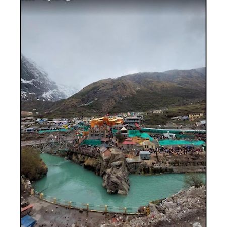 Dayal Guest House, Badrinath Exterior foto